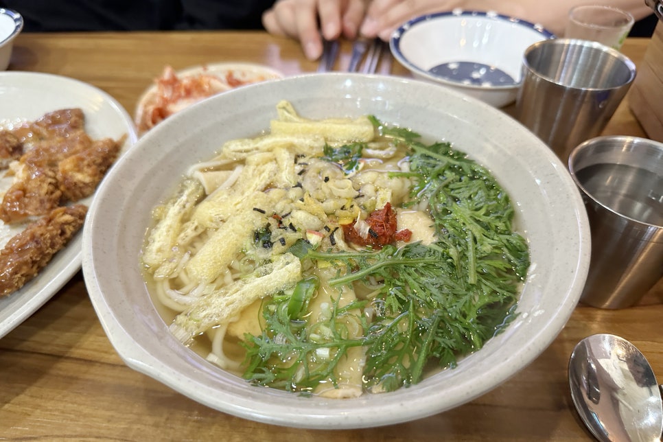 사대문 우동 짜장 이미지