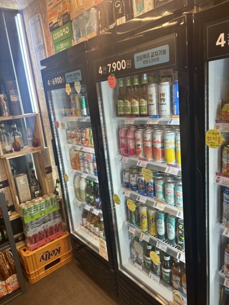 고래맥주창고 강남도곡점 사진 2