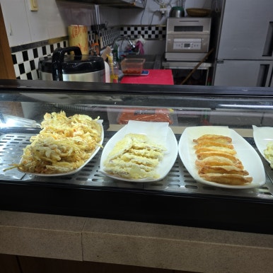 냥냥떡볶이 이미지