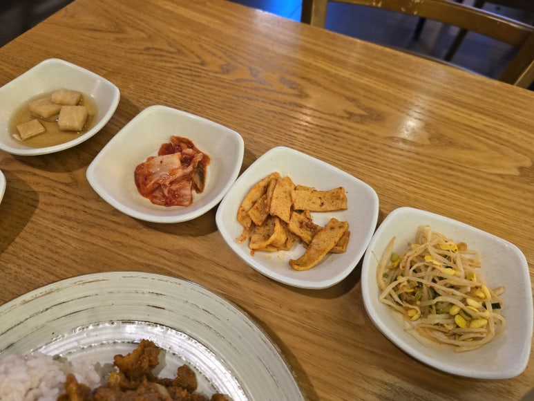 조선돼지 이미지