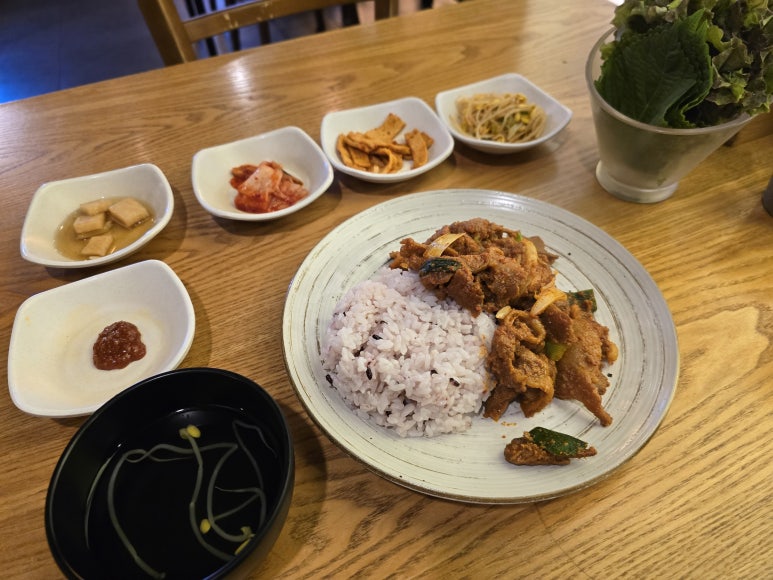 조선돼지 이미지