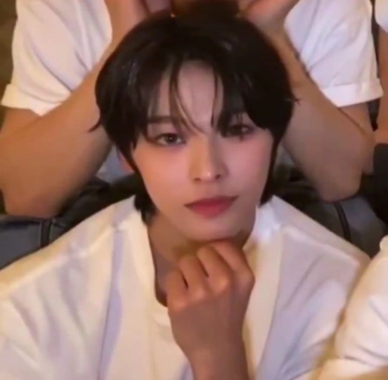 호기심 이미지