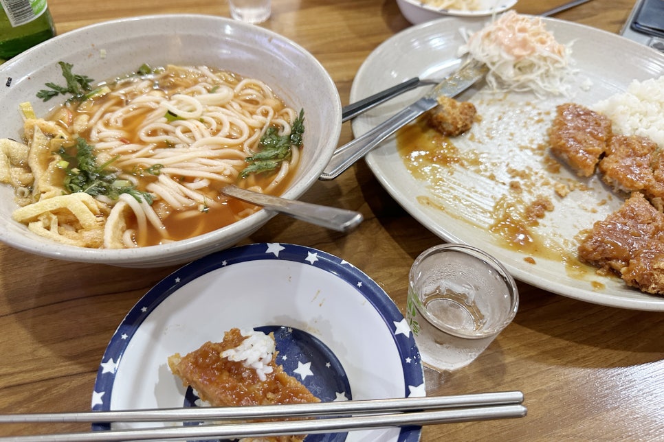 사대문 우동 짜장 이미지
