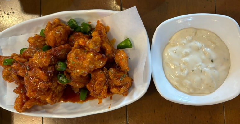 치킨플러스광주 이미지