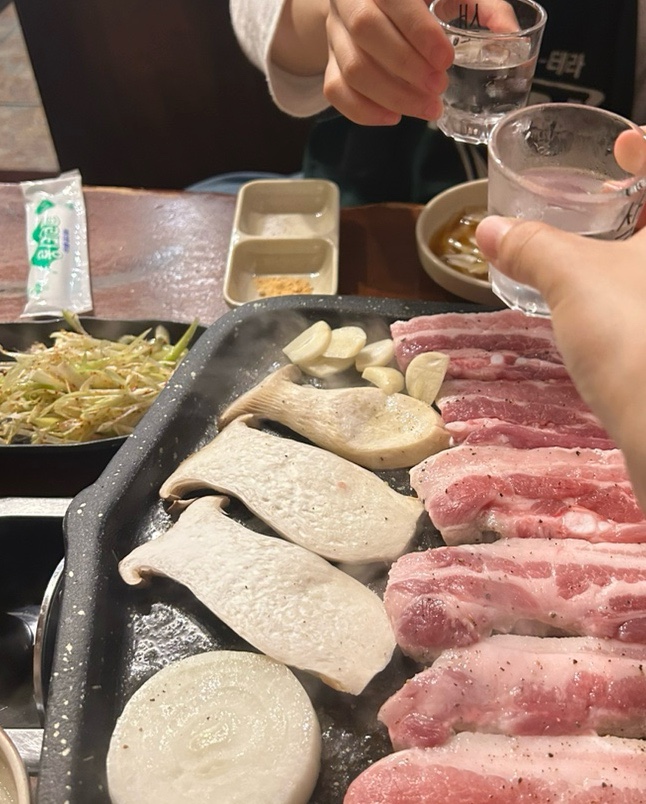 가야 생고기 김치찌개 이미지
