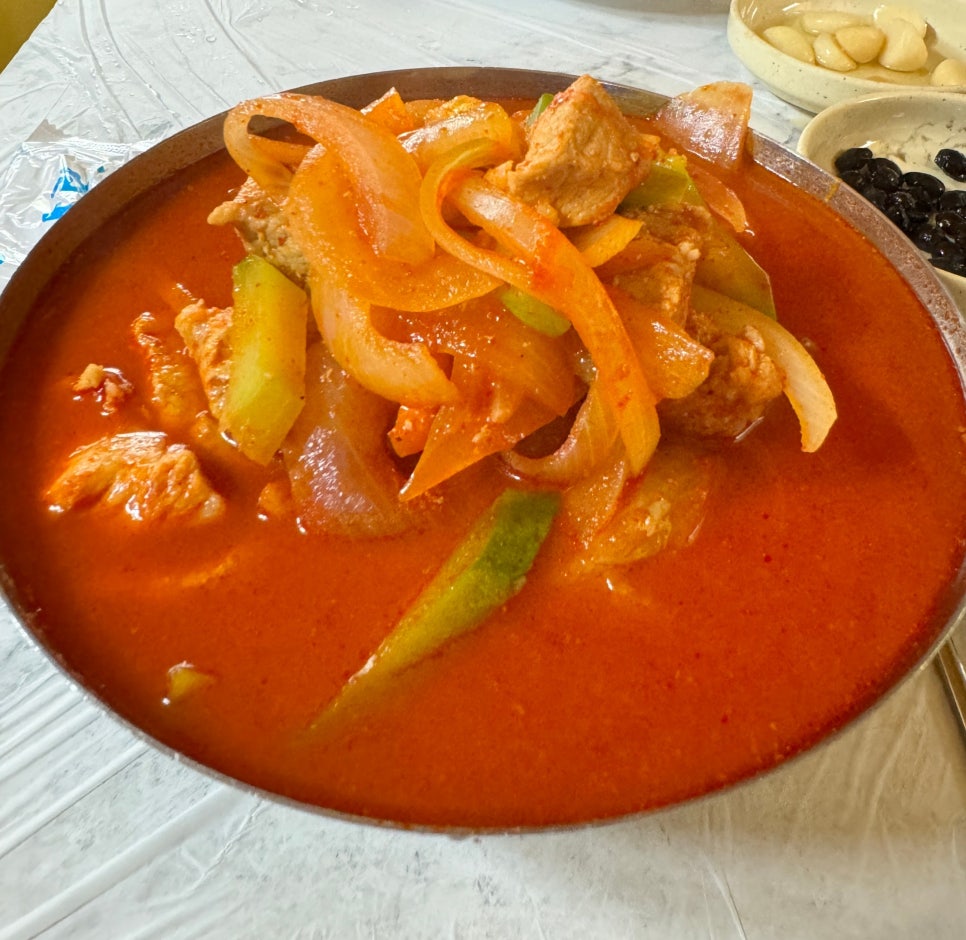 푸짐한돼지국밥식육식당 이미지