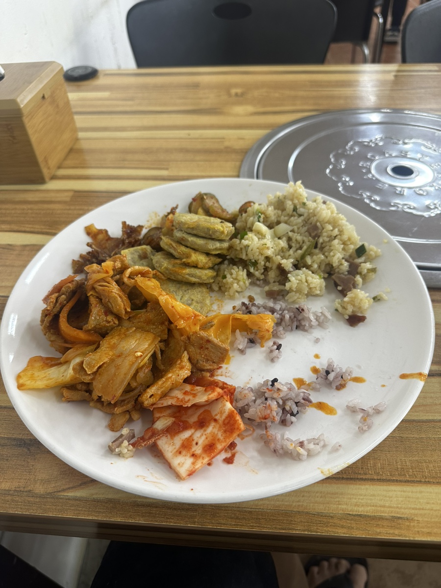 행복함바뷔페 이미지
