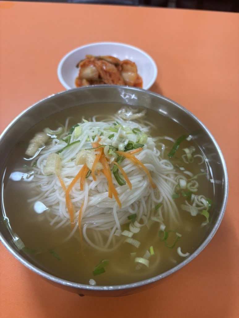 공릉동원조멸치국수 부천점 대표 사진