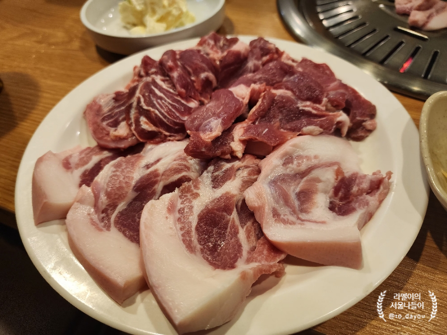 풍성돼지갈비뒷고기전문 이미지
