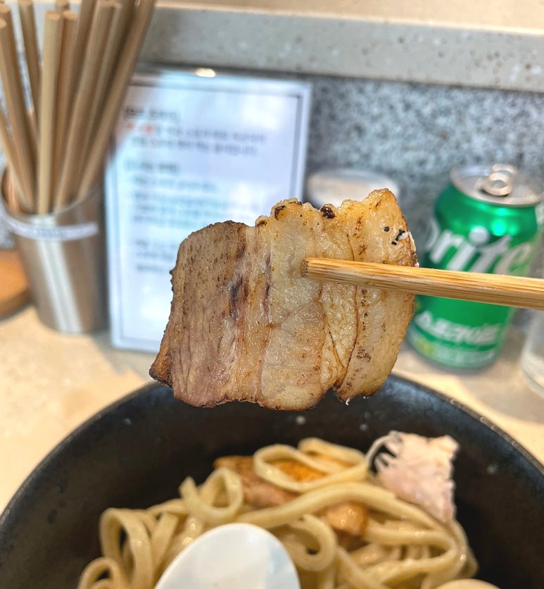 윤멘 이미지
