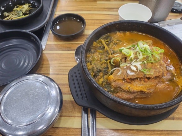 더본감자탕 이미지