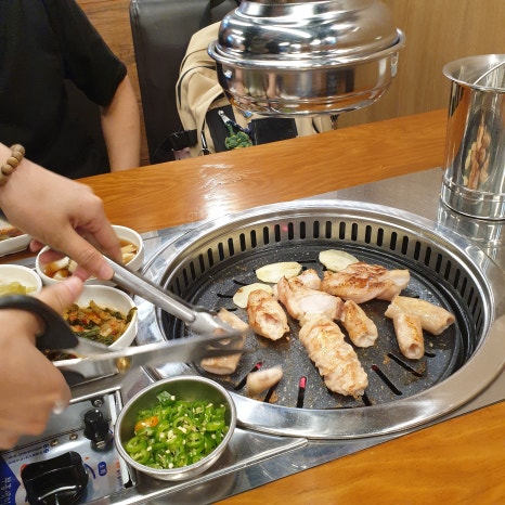 우돈정자생막창 이미지