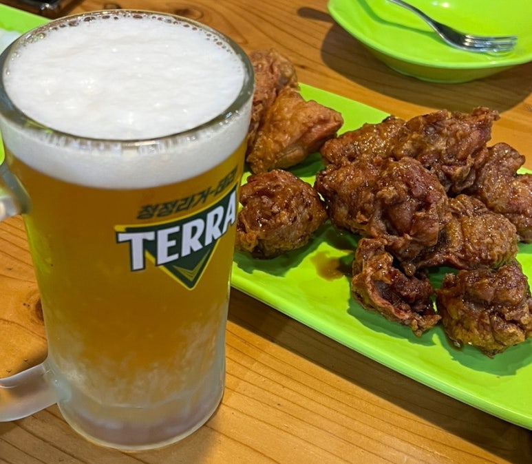 아라주는엄마치킨 이미지