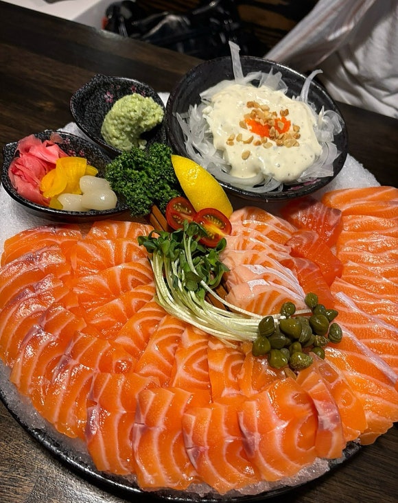 연어애 이미지