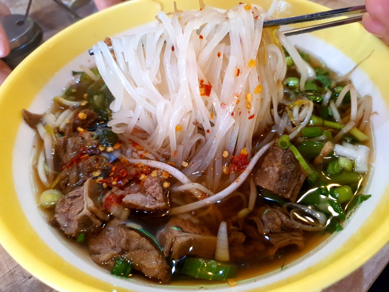 호로록국수 이미지