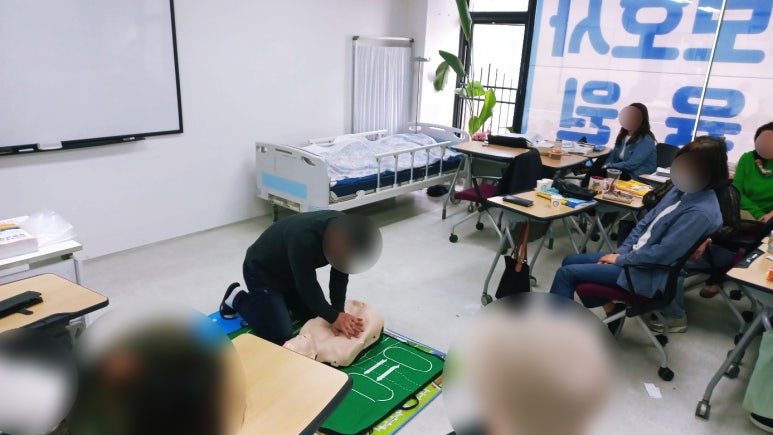 수지요양보호사교육원 이미지