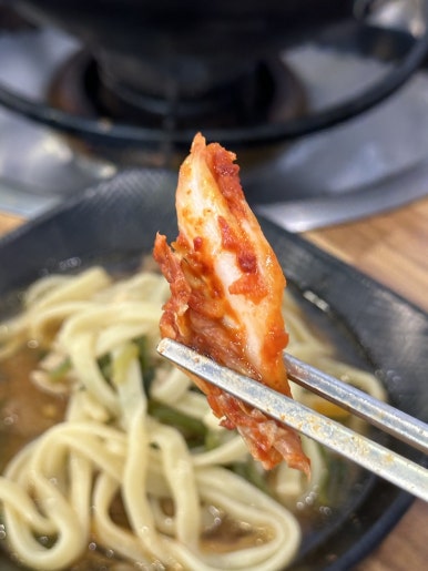 뽕빨샤브버섯칼국수 이미지