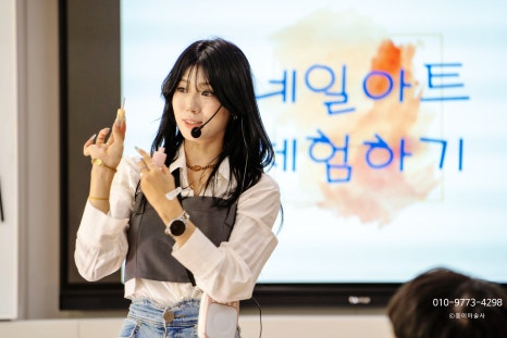 네일피어나다 이미지