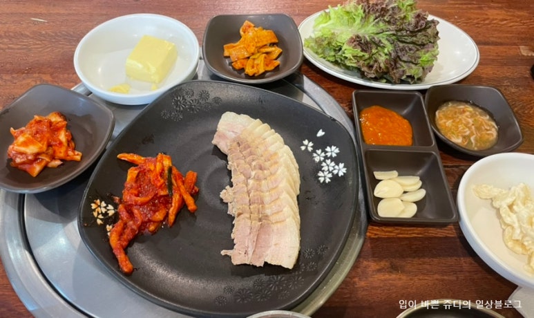 무아국수보쌈 이미지