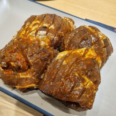 야돼지다 이미지
