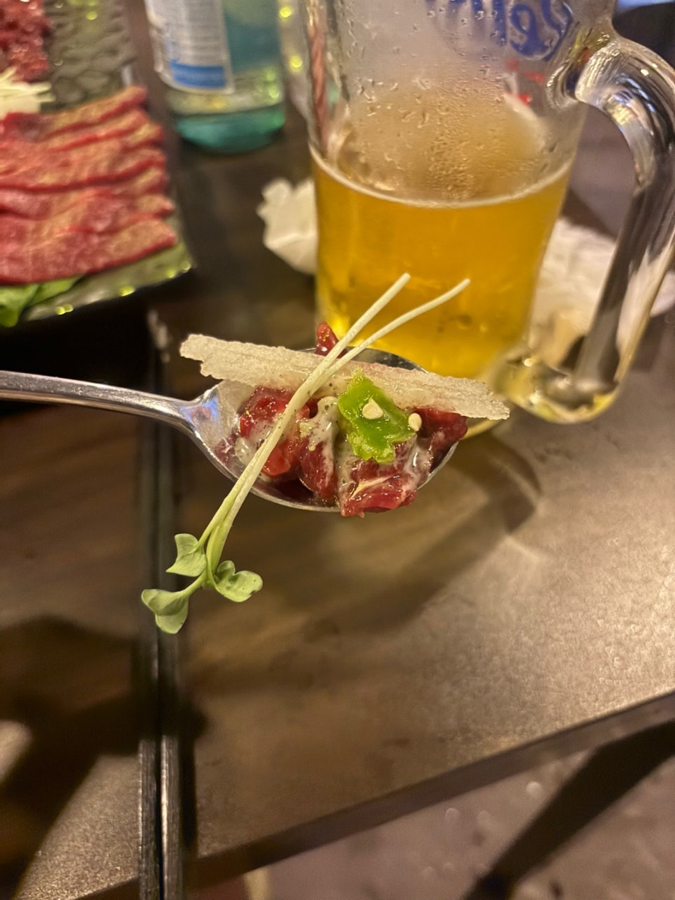 육회 밤바다 이미지