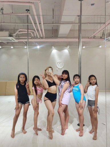 유피댄스아카데미 이미지