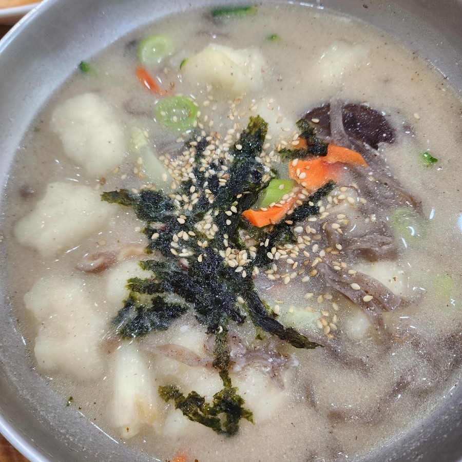 봉평메밀애막국수 이미지