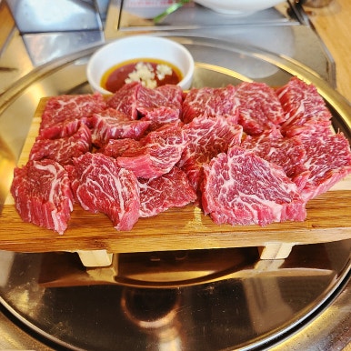 백년천지한우 이미지