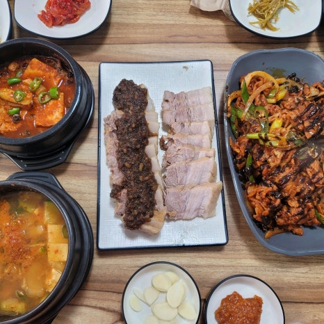 단양흑마늘쌈밥 이미지