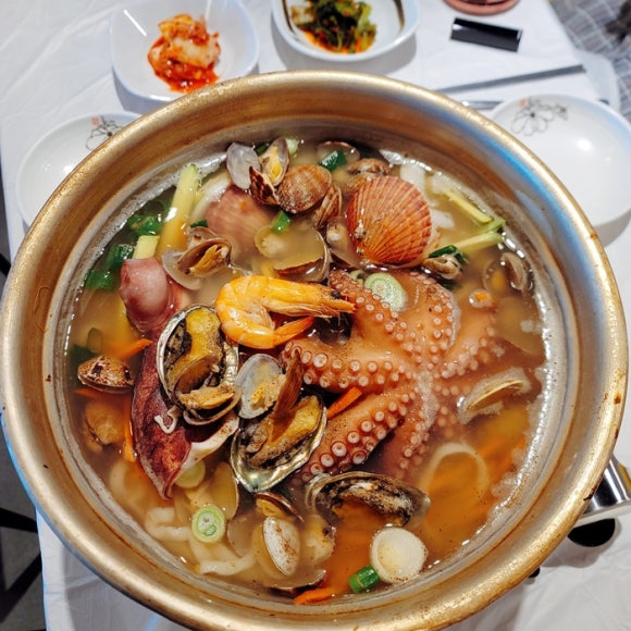 통큰칼국수 이미지