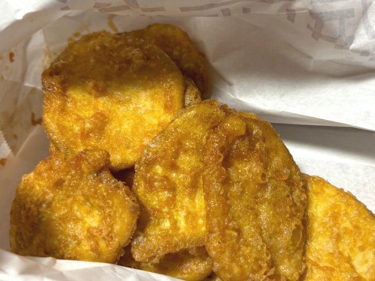 찐불이찐숯불두마리치킨 이미지