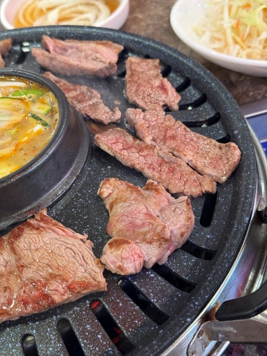 흥부네집정육식당 이미지
