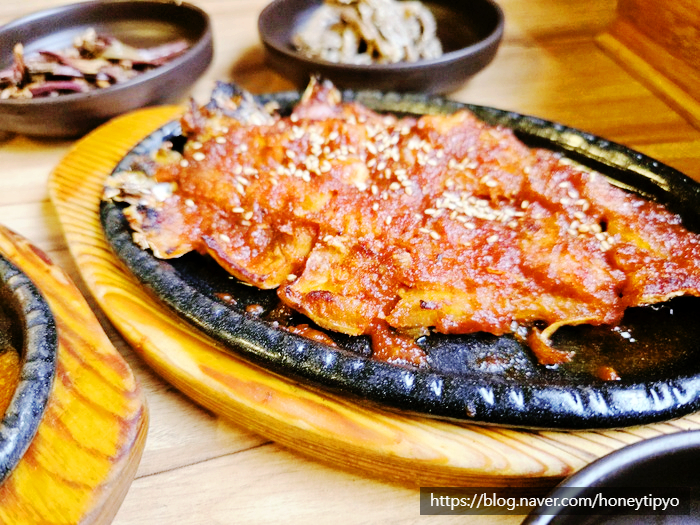 청기와한정식 이미지