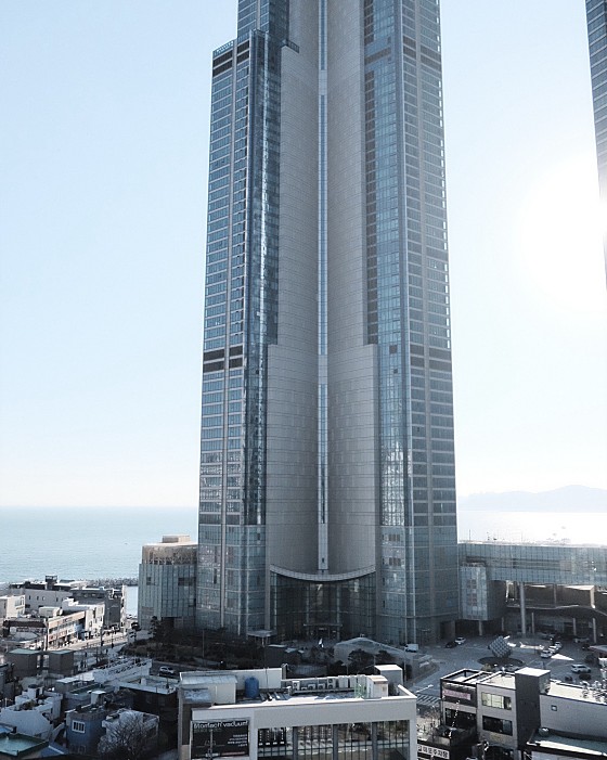 온더브레스 이미지