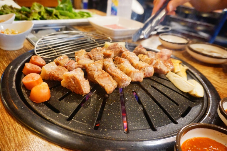 돈삼오왕소금구이 이미지