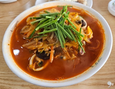 란짬뽕전문점 이미지