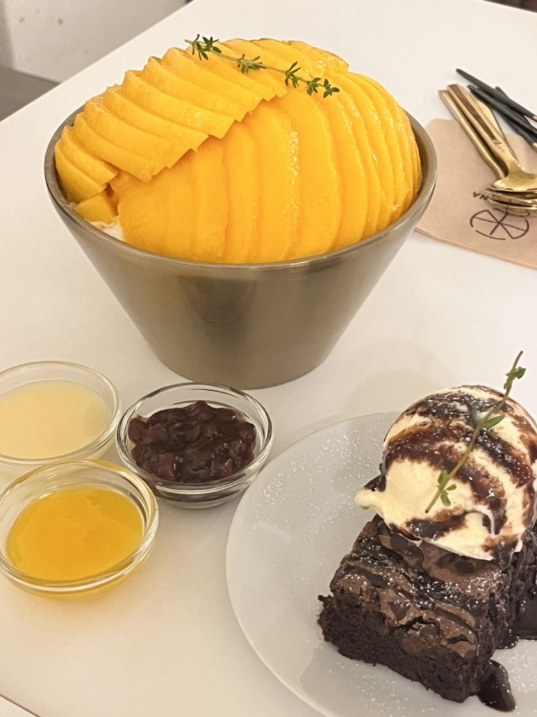 카페하인나 이미지