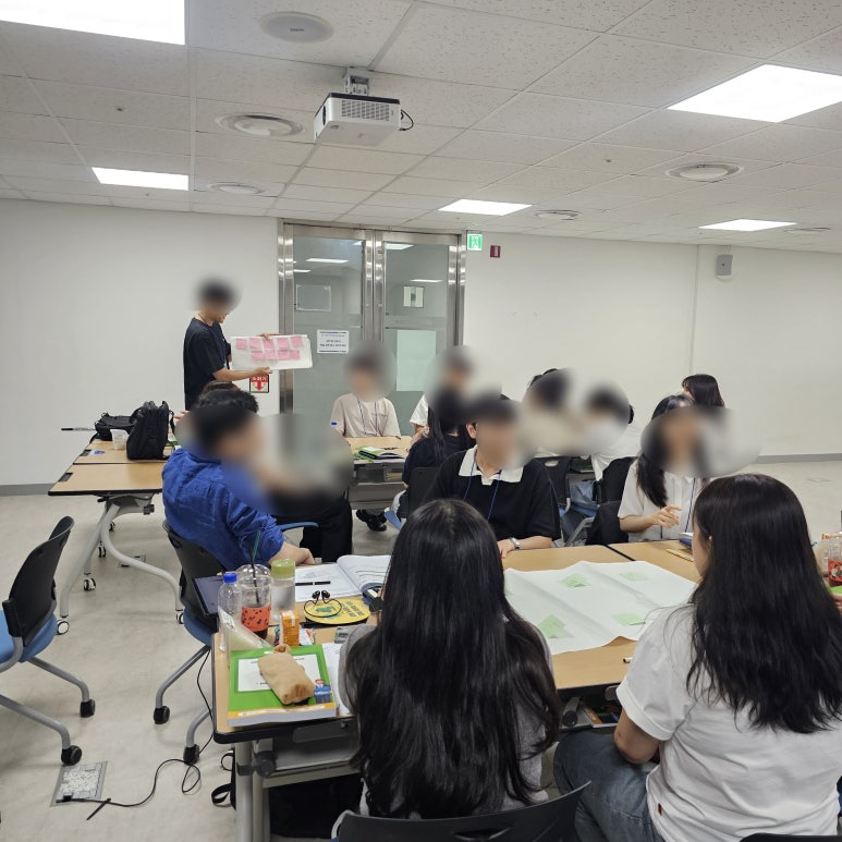 윤커뮤니케이션 이미지