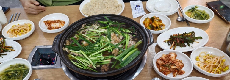 참일능이버섯백숙 이미지