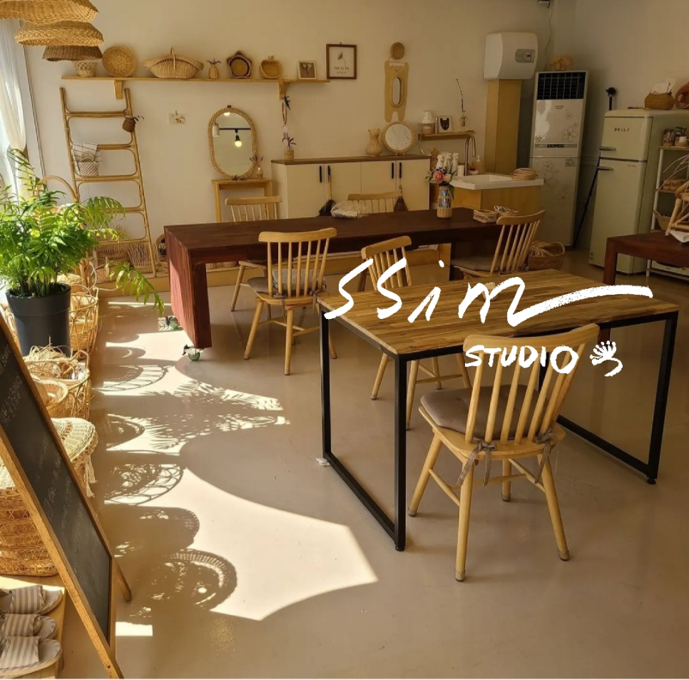 더쓰임스튜디오 이미지