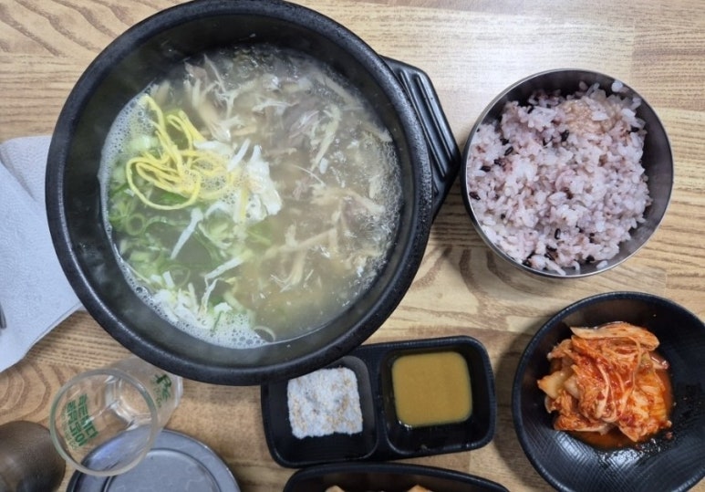포항닭칼국수 이미지