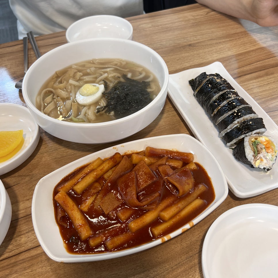 흥이네떡볶이 이미지