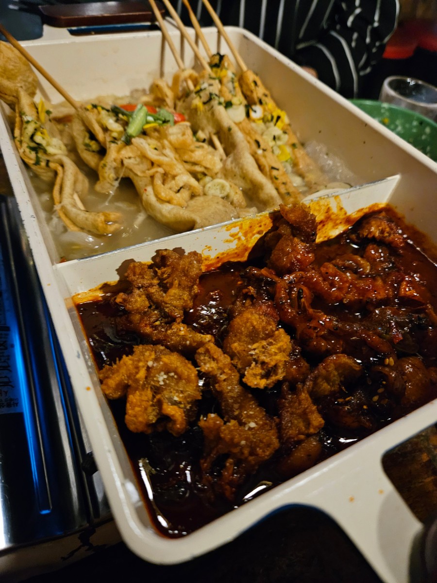 닭발이랑꼬치랑 이미지