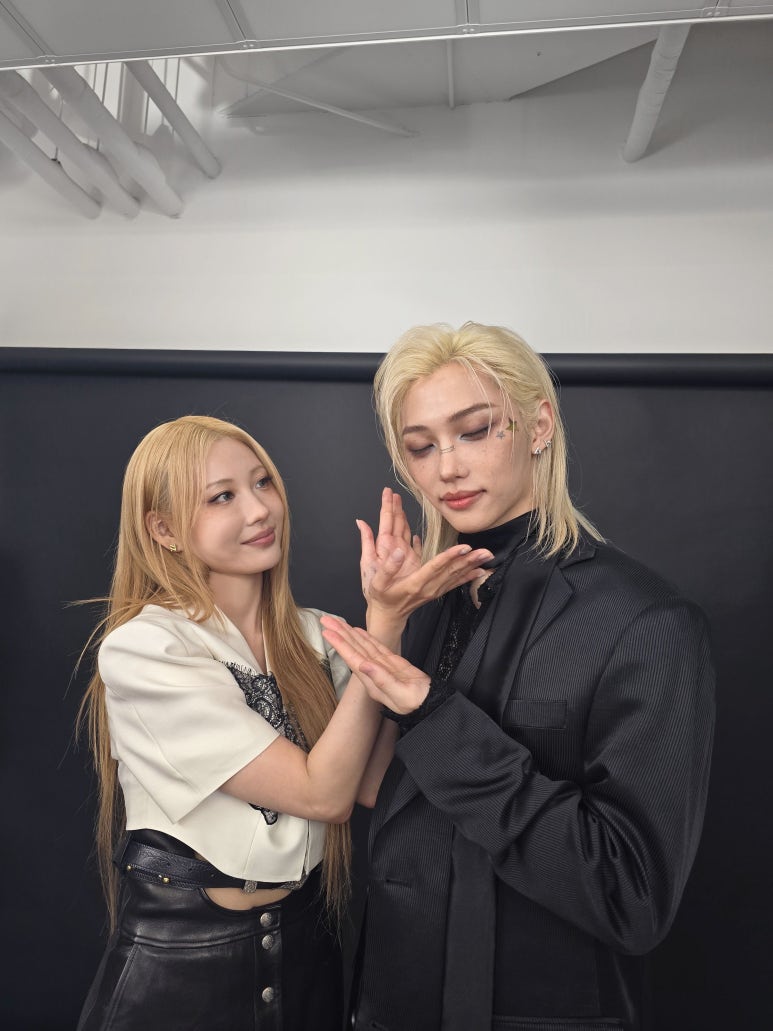 위크스테이 이미지