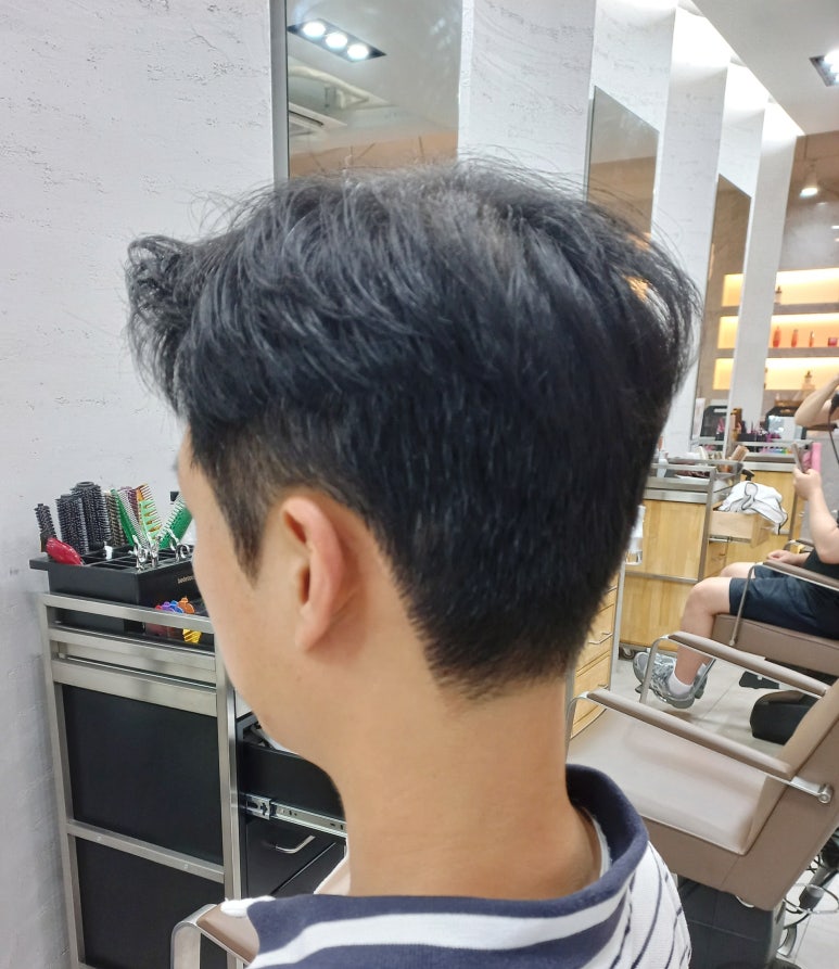 민남성컷 이미지