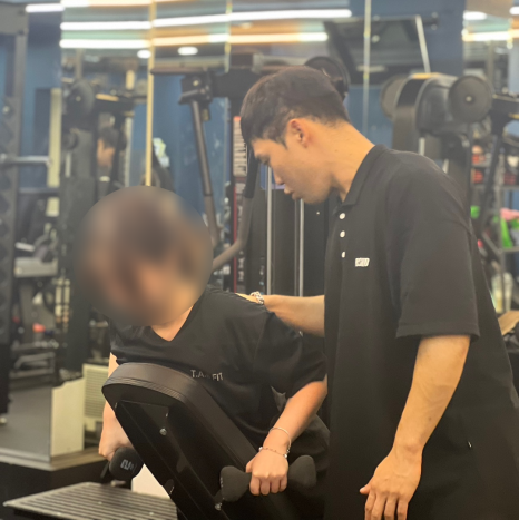탭핏대치 이미지