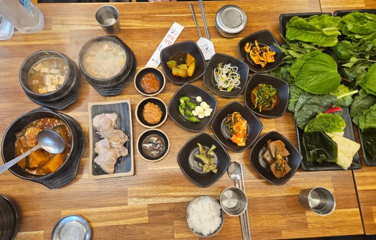 백년가돌담집 이미지