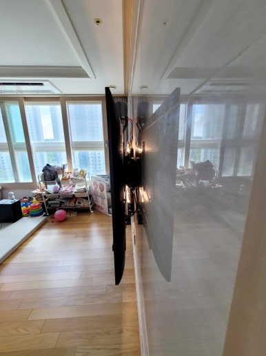 양산벽걸이티비설치강철뭉치TV 이미지