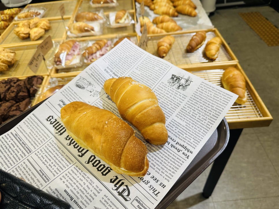 크로아 소금빵 이미지