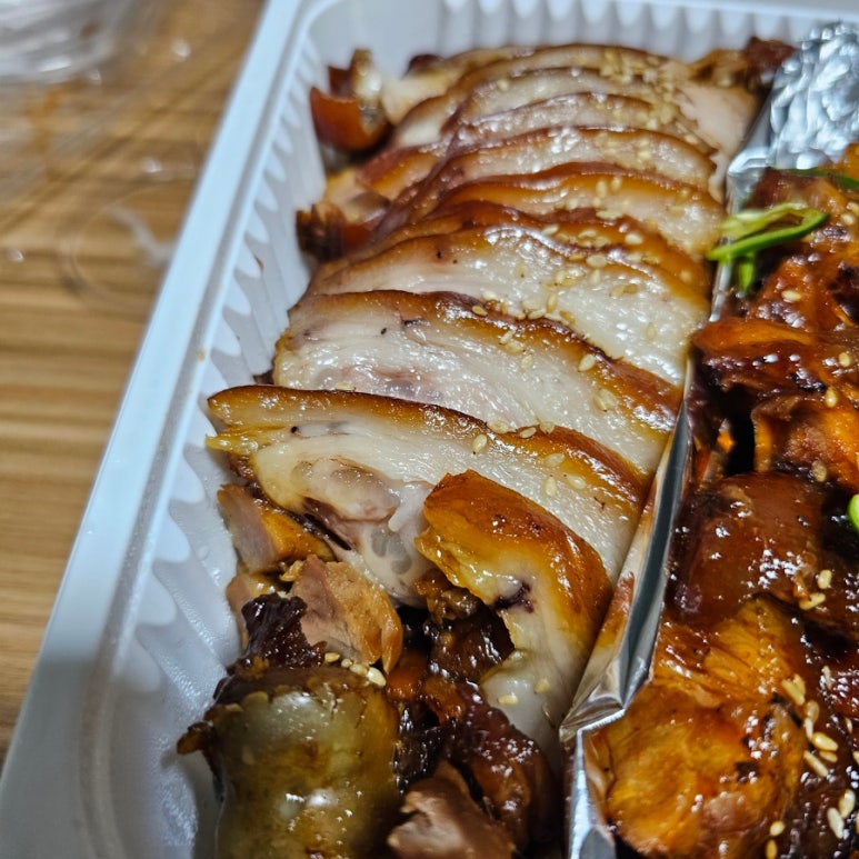 경이로운족발 이미지